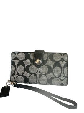 Coach Black/Gray Signature Jacquard Wristlet Wallet